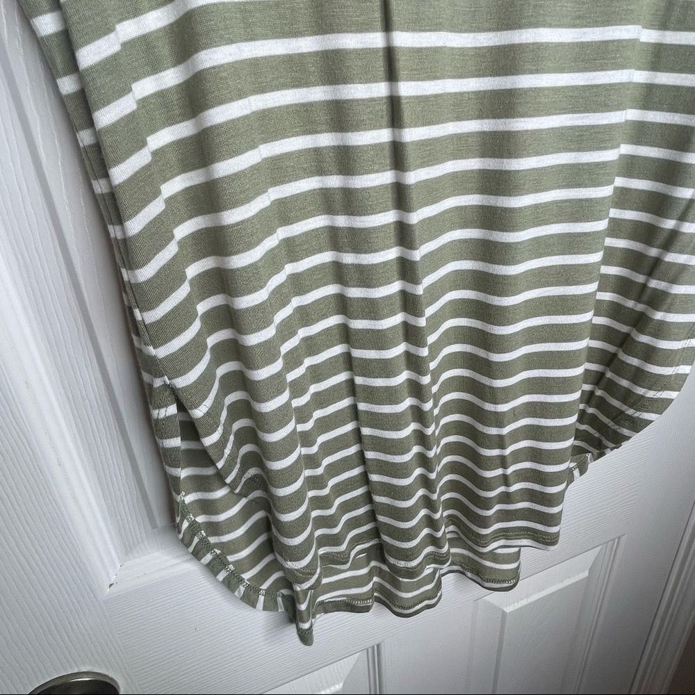 Active Basic Striped Top - Picture 4 of 8